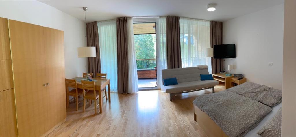 Casa Brut Premium Free Parking Apartment มาริบอร์ ภายนอก รูปภาพ